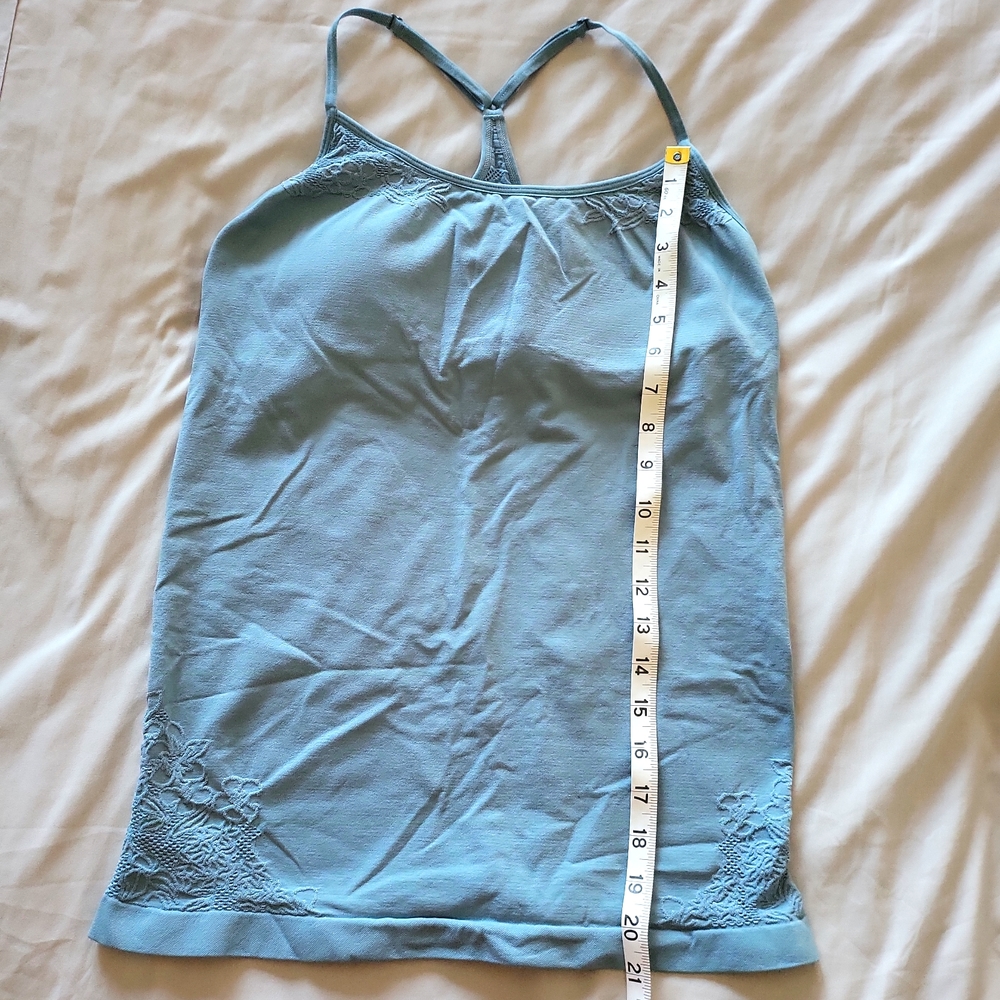 Workout top